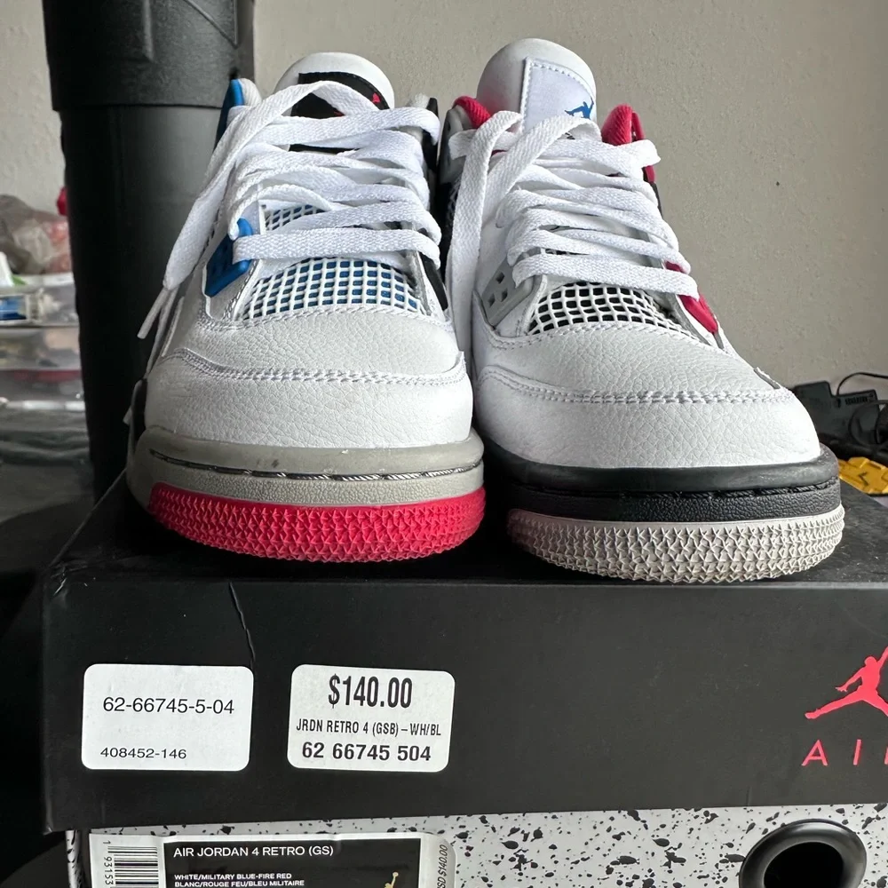 Jordan Men's Sneakers in White with Red and Blue Highlights - Picture 5 of 5